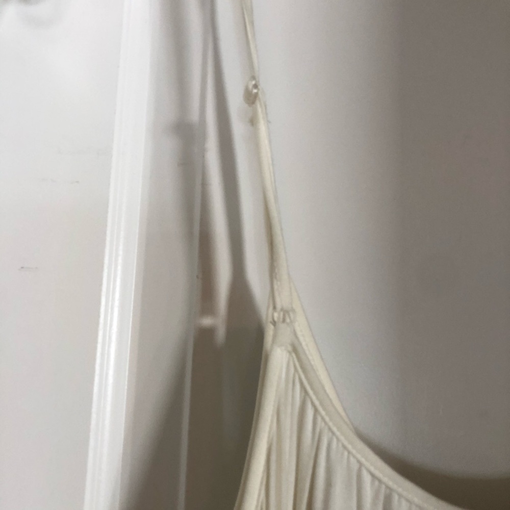 White lace slip - Picture 4 of 5